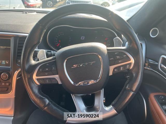 Jeep GRAND CHEROKEE 2015-09 8366434-18