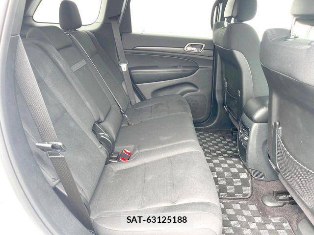 Jeep GRAND CHEROKEE 2017-06 8366436-9