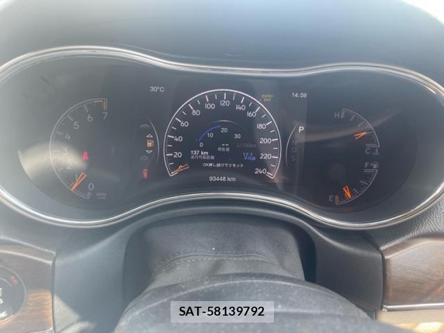 Jeep GRAND CHEROKEE 2013-11 8412985-24