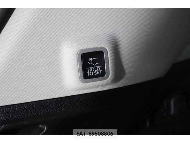Jeep GRAND CHEROKEE 2023-08 8438242-6