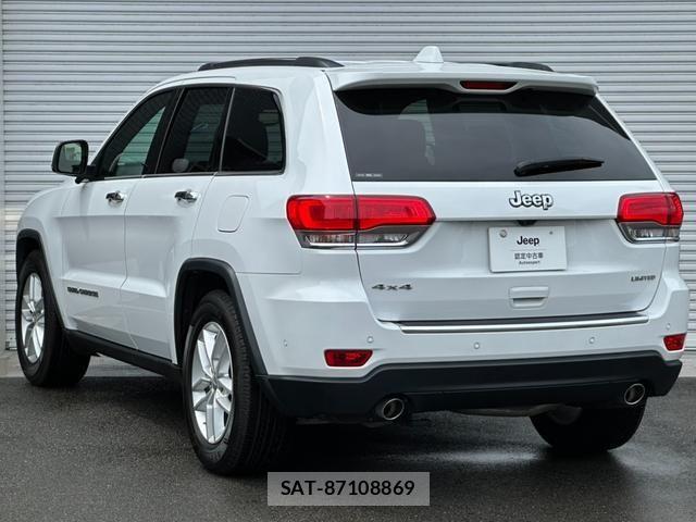 Jeep GRAND CHEROKEE 2018-02 8742900-2