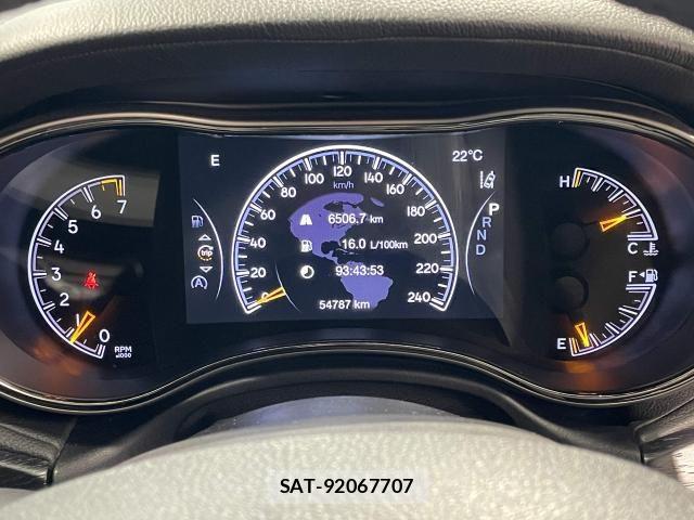 Jeep GRAND CHEROKEE 2019-02 8742897-26
