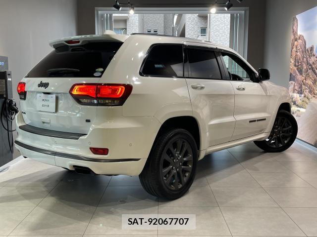 Jeep GRAND CHEROKEE 2019-02 8742897-5