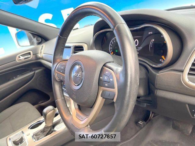 Jeep GRAND CHEROKEE 2017-06 8742901-11