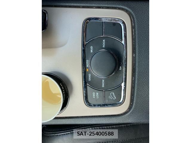 Jeep GRAND CHEROKEE 2015-01 8742912-23