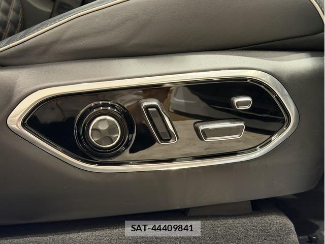 Jeep GRAND CHEROKEE 2024-04 8829599-13