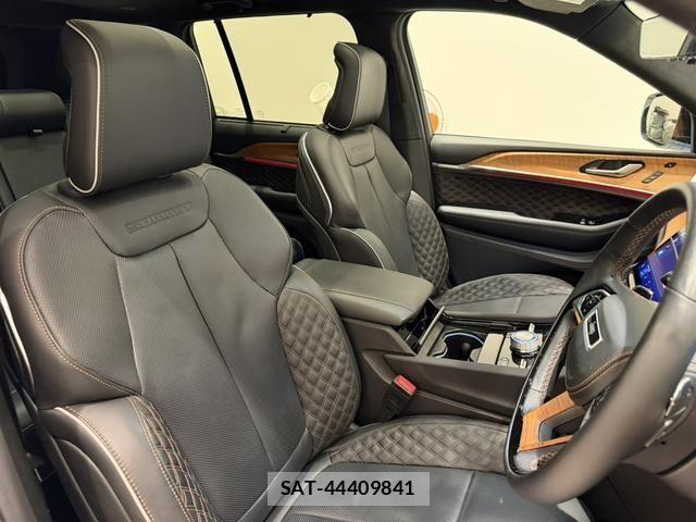 Jeep GRAND CHEROKEE 2024-04 8829599-3