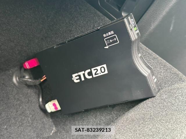 Jeep GRAND CHEROKEE 2024-08 8880206-13