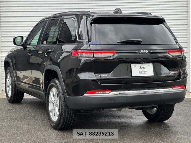 Jeep GRAND CHEROKEE 2024-08 8880206-2
