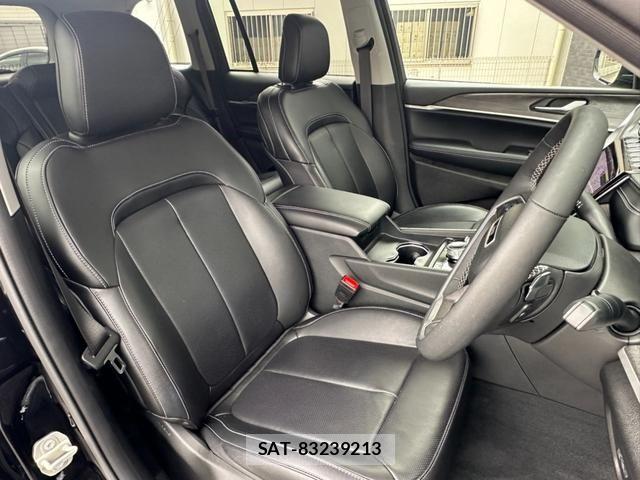 Jeep GRAND CHEROKEE 2024-08 8880206-3