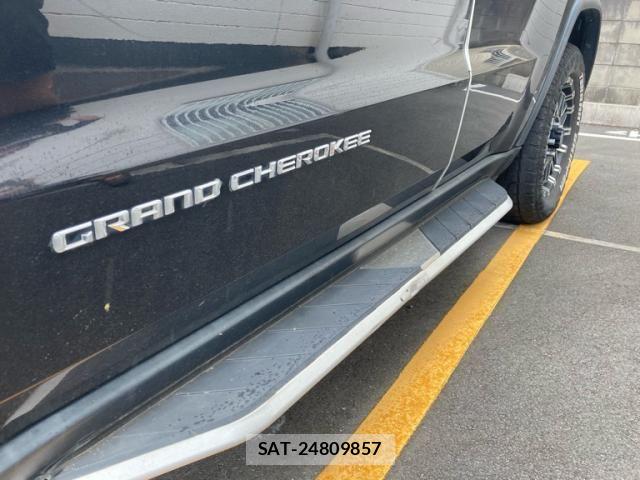 Jeep GRAND CHEROKEE 2016-03 8880209-12