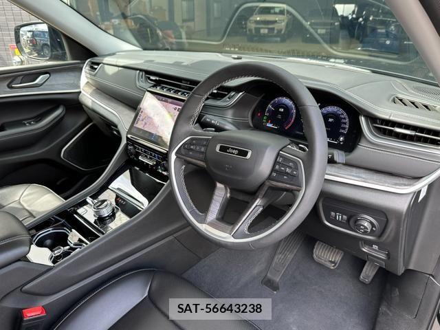 Jeep GRAND CHEROKEE 2023-09 8880207-1