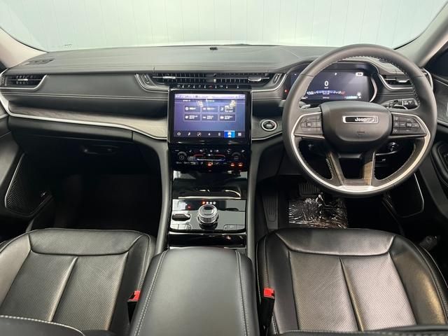 Jeep GRAND CHEROKEE 2023-01 1546133-10