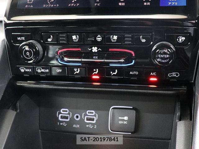Jeep GRAND CHEROKEE 2023-04 6498731-18