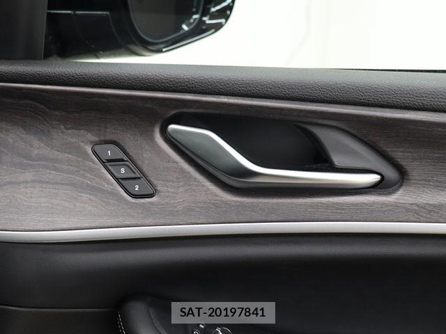 Jeep GRAND CHEROKEE 2023-04 6498731-24