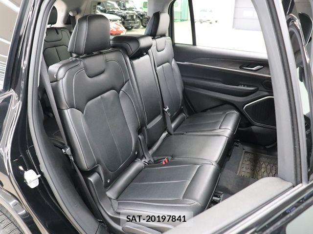 Jeep GRAND CHEROKEE 2023-04 6498731-27