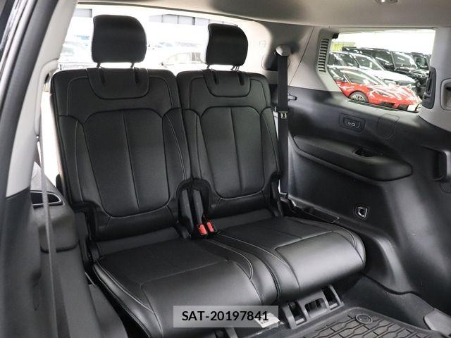 Jeep GRAND CHEROKEE 2023-04 6498731-29