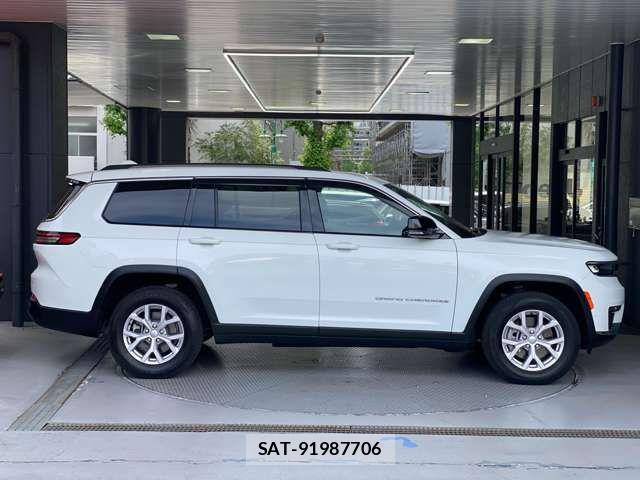 Jeep GRAND CHEROKEE 2023-02 7020656-8