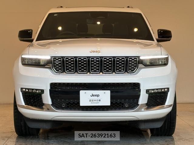 Jeep GRAND CHEROKEE 2025-04 7020654-19
