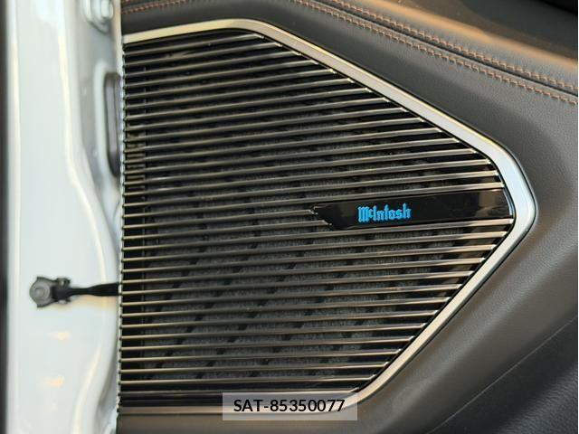 Jeep GRAND CHEROKEE 2024-07 7220046-9