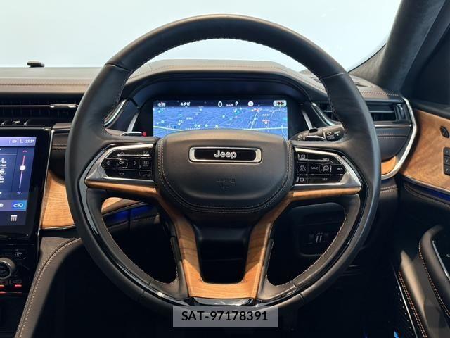 Jeep GRAND CHEROKEE 2024-08 7220045-12