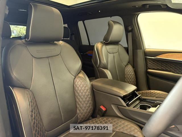 Jeep GRAND CHEROKEE 2024-08 7220045-3