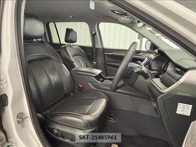 Jeep GRAND CHEROKEE 2023-08 7501016-6