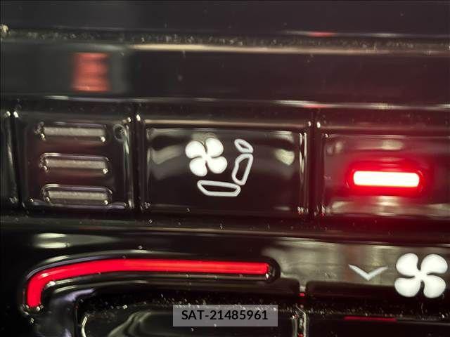 Jeep GRAND CHEROKEE 2023-08 7501016-8