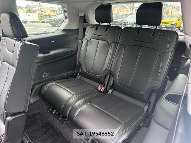 Jeep GRAND CHEROKEE 2022-01 7724395-19