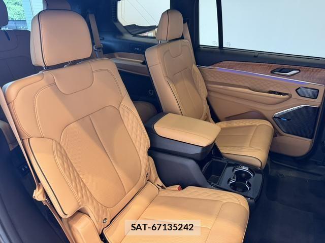 Jeep GRAND CHEROKEE 2025-03 7724393-4