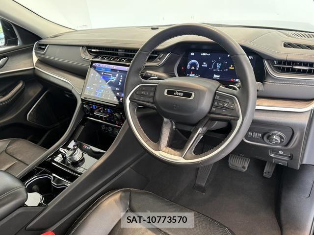 Jeep GRAND CHEROKEE 2023-07 8336306-1