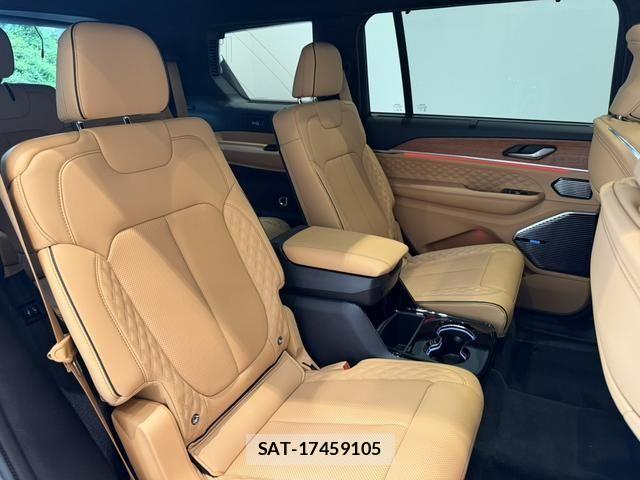 Jeep GRAND CHEROKEE 2023-09 8354737-4