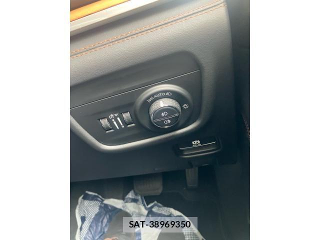 Jeep GRAND CHEROKEE 2023-09 8659599-13
