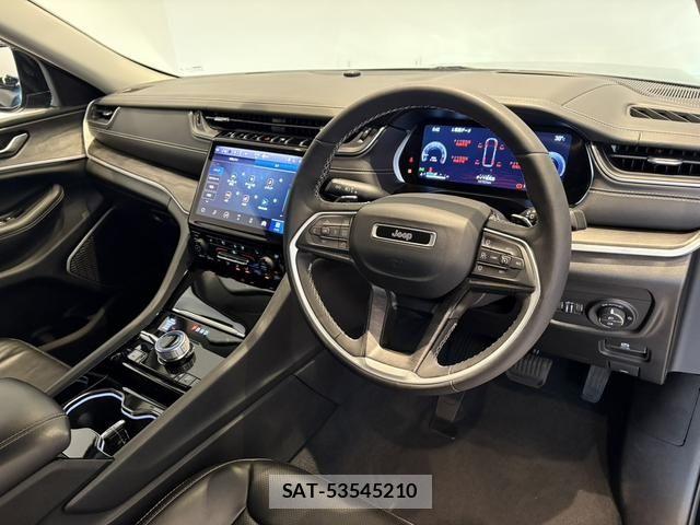 Jeep GRAND CHEROKEE 2024-02 8742911-1