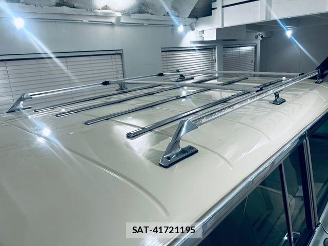 Jeep Grand Wagoneer 1995-11 957592-12