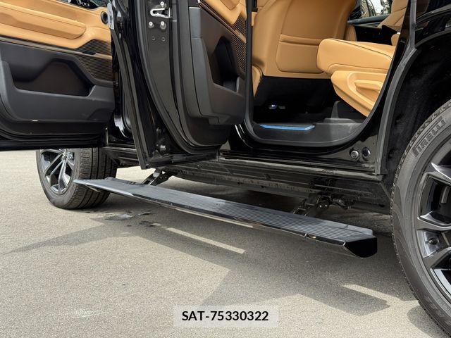 Jeep Grand Wagoneer 2025-04 6672031-5