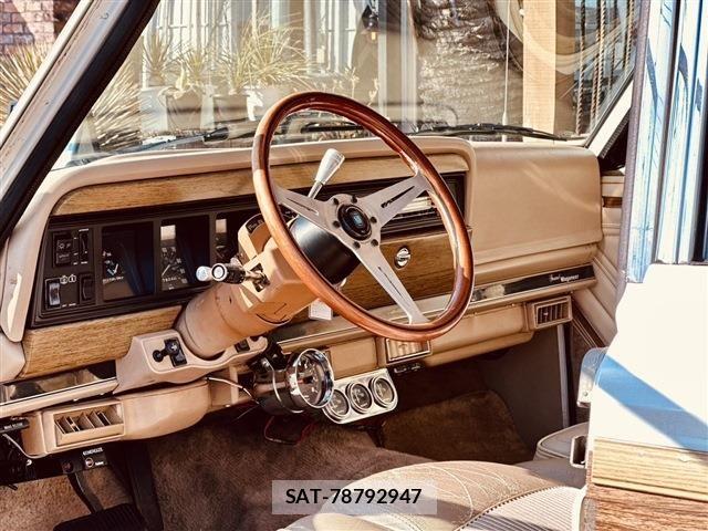 Jeep Grand Wagoneer 1990-01 6994415-8