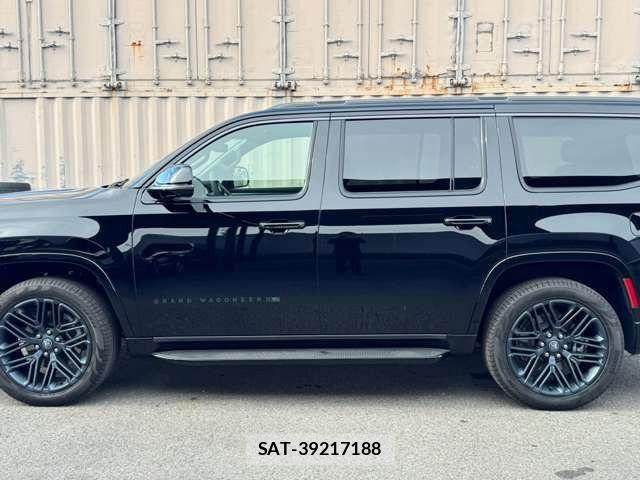 Jeep Grand Wagoneer 2026-01 8796266-13