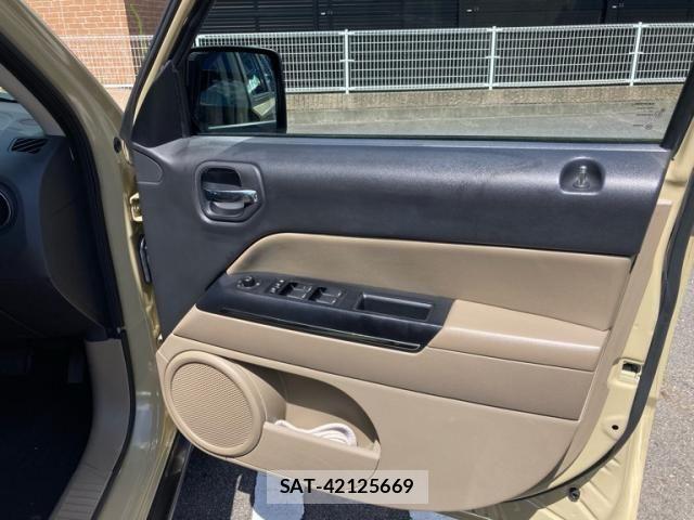 Jeep PATRIOT 2012-12 8245499-7
