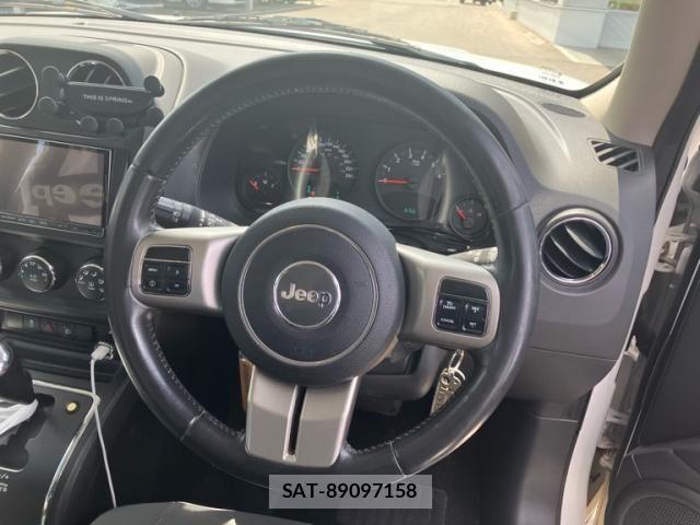 Jeep PATRIOT 2012-03 8366439-10
