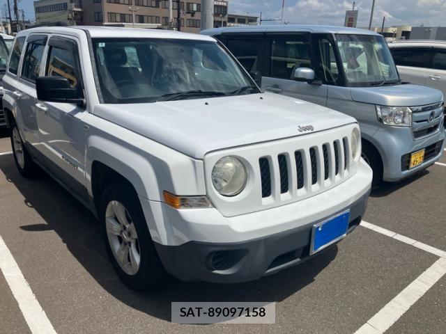 Jeep PATRIOT 2012-03 8366439-1