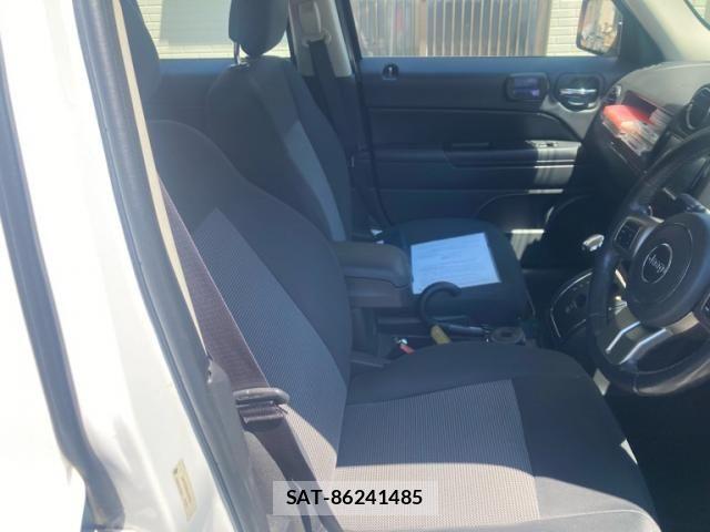Jeep PATRIOT 2012-01 8562234-11