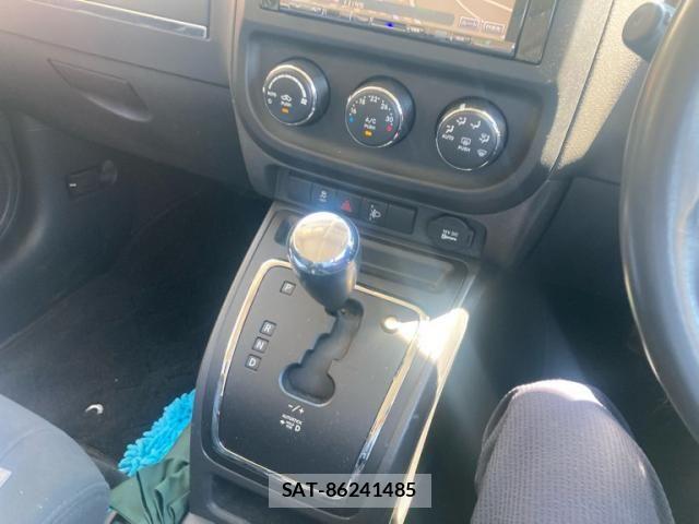 Jeep PATRIOT 2012-01 8562234-16