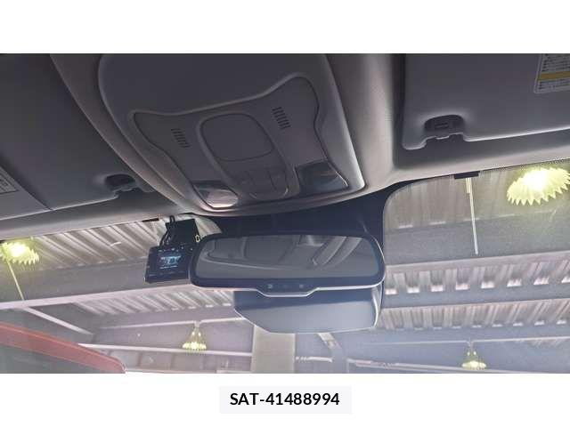 Jeep RENEGADE 2020-11 1165061-9