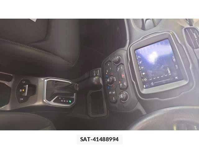 Jeep RENEGADE 2020-11 1165061-10