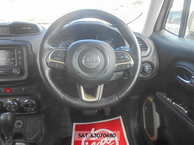 Jeep RENEGADE 2017-04 1189756-14