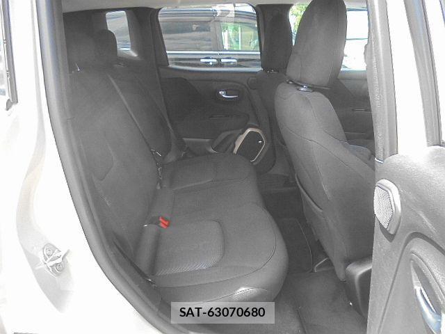 Jeep RENEGADE 2017-04 1189756-16