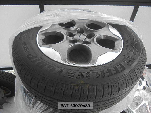 Jeep RENEGADE 2017-04 1189756-29