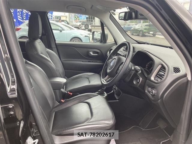 Jeep RENEGADE 2020-08 1281823-10