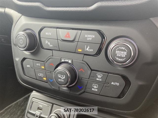 Jeep RENEGADE 2020-08 1281823-20